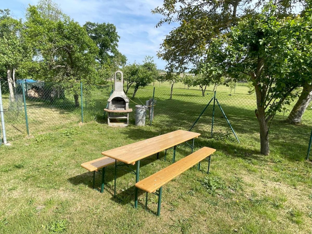 Apartment Biber Mit Terrasse Dewichow Esterno foto